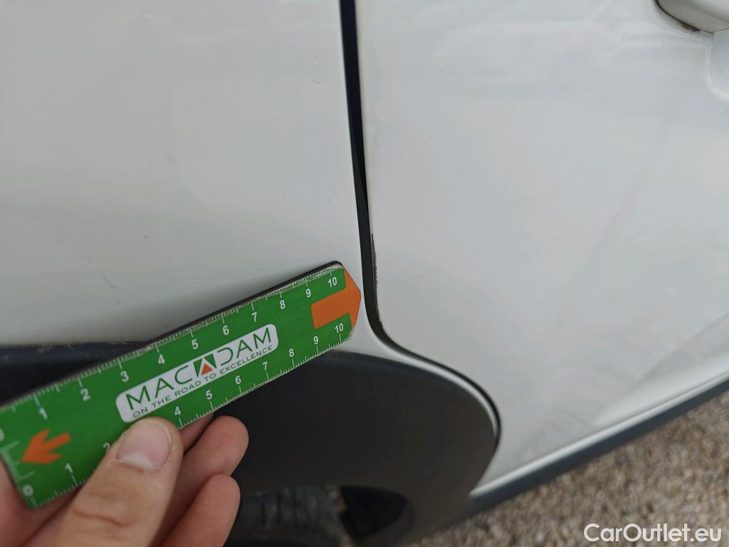  Citroen  C3  Feel 1.2 PureTech 80CV MT5 E6d #12