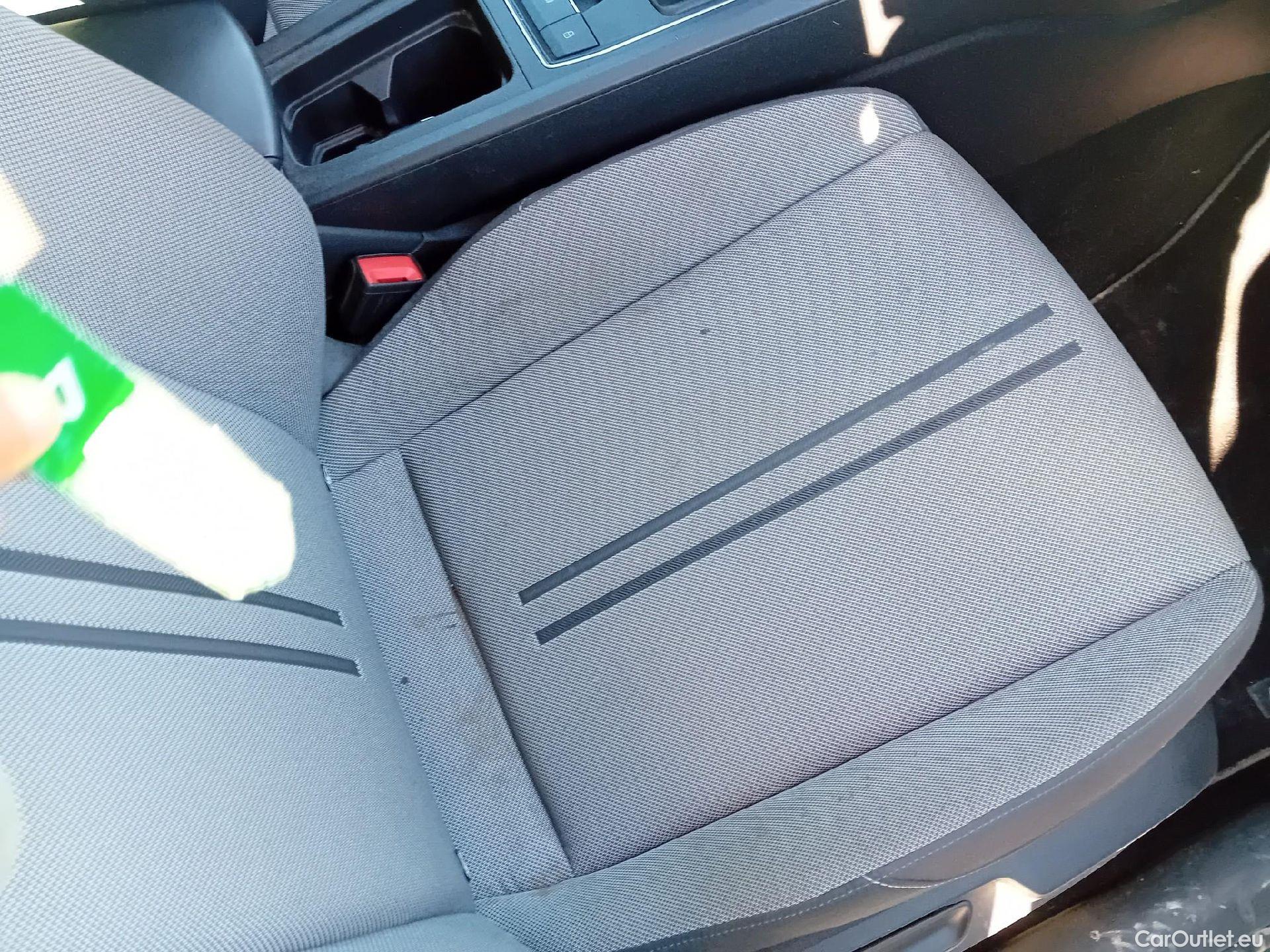  Seat  Leon SEAT Nuevo León / 2020 / 5P / familiar SP 2.0 TDI 85kW Style Go(SP) #26