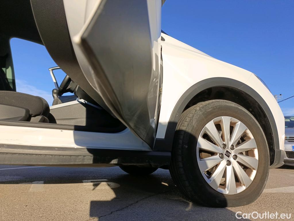  Seat  Arona SEAT  / 2017 / 5P / todoterreno 1.0 TSI 81kW (110CV) Style Plus (AC) #2