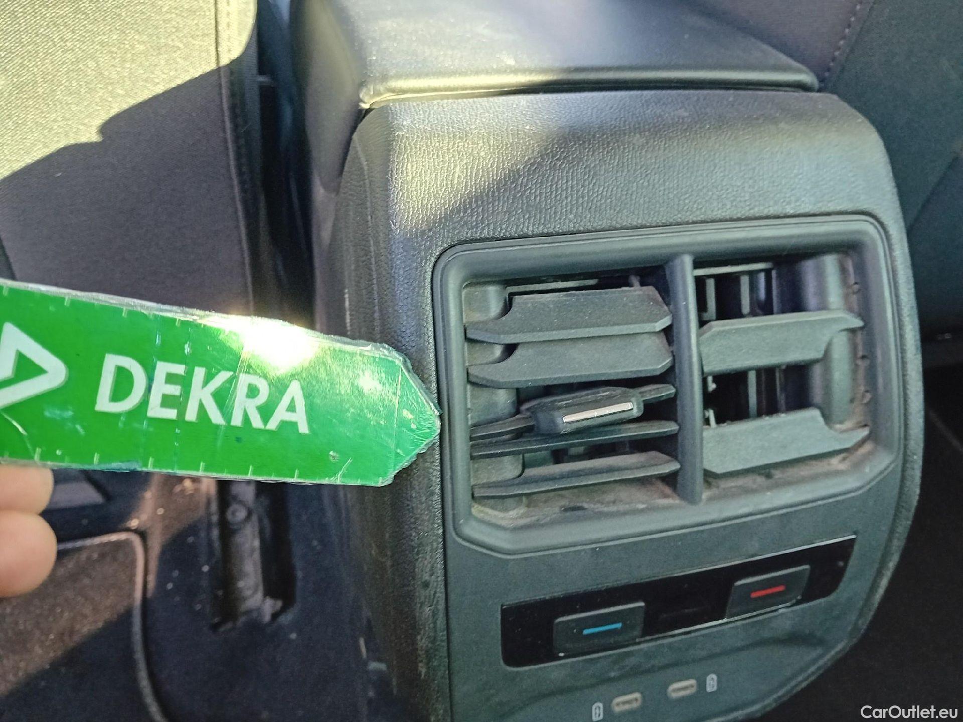  Seat  Leon SEAT Nuevo León / 2020 / 5P / familiar SP 2.0 TDI 85kW Style Go(SP) #5