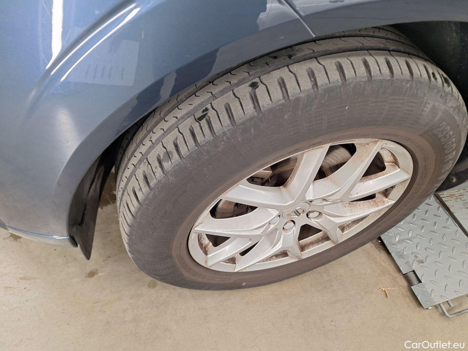  Volvo  XC60 Volvo,  '17, Volvo  D4 120kW Geartronic Momentum Pro 5d #4