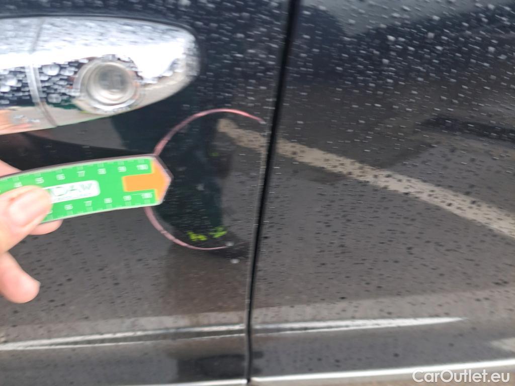  KIA  Niro KIA  1.6 GDi PHEV 104kW (141CV) Drive (AC) #8