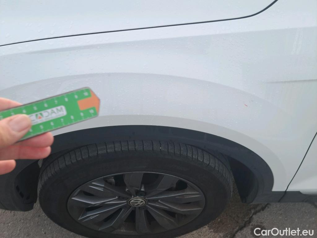  Volkswagen  T-ROC VOLKSWAGEN  / 2017 / 5P / todoterreno Sport 1.5 TSI 110kW (150CV) DSG #15