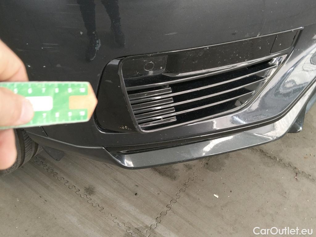  Volvo  XC90 VOLVO  / 2019 / 5P / todoterreno 2.0 T8 AWD Recharge R-Design Auto #32