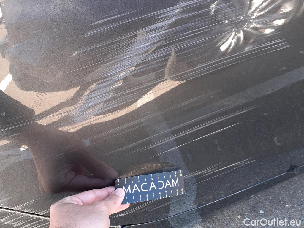  Bmw  Serie 1 BMW  / 2019 / 5P / berlina con portón 118i #5