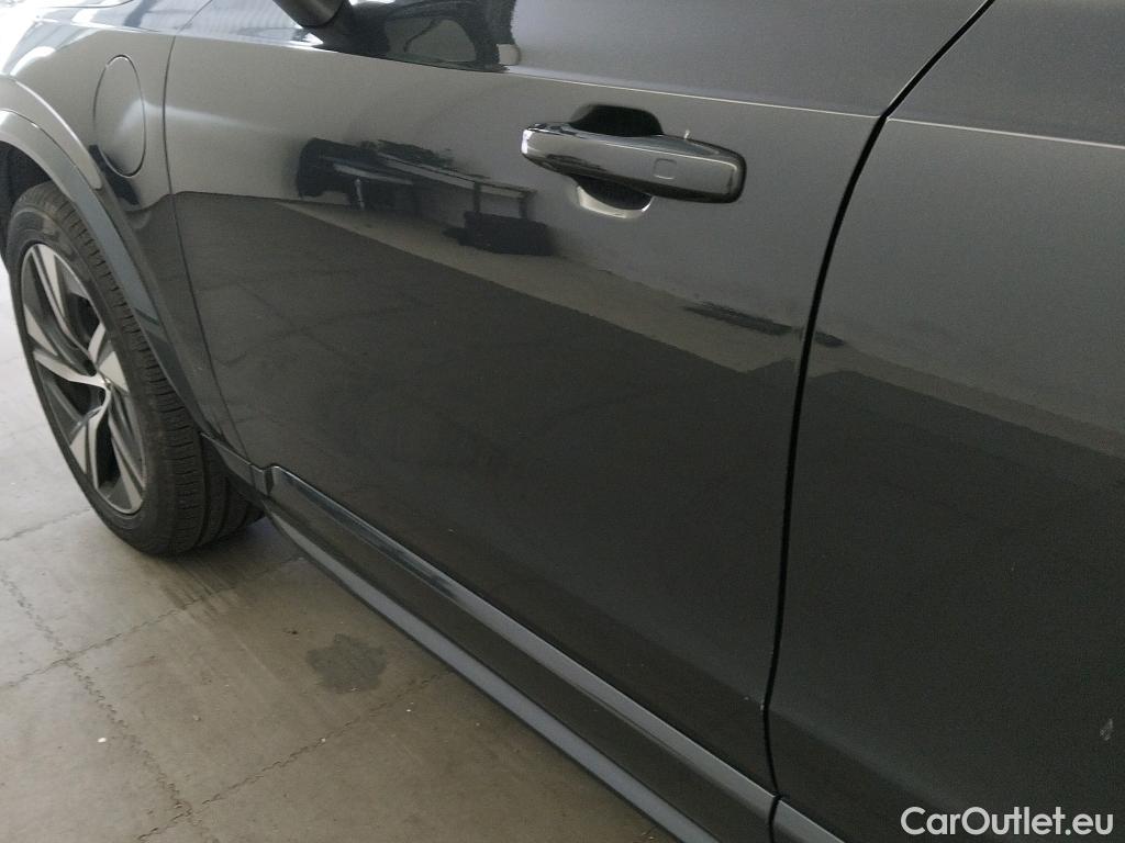  Volvo  XC90 VOLVO  / 2019 / 5P / todoterreno 2.0 T8 AWD Recharge R-Design Auto #43