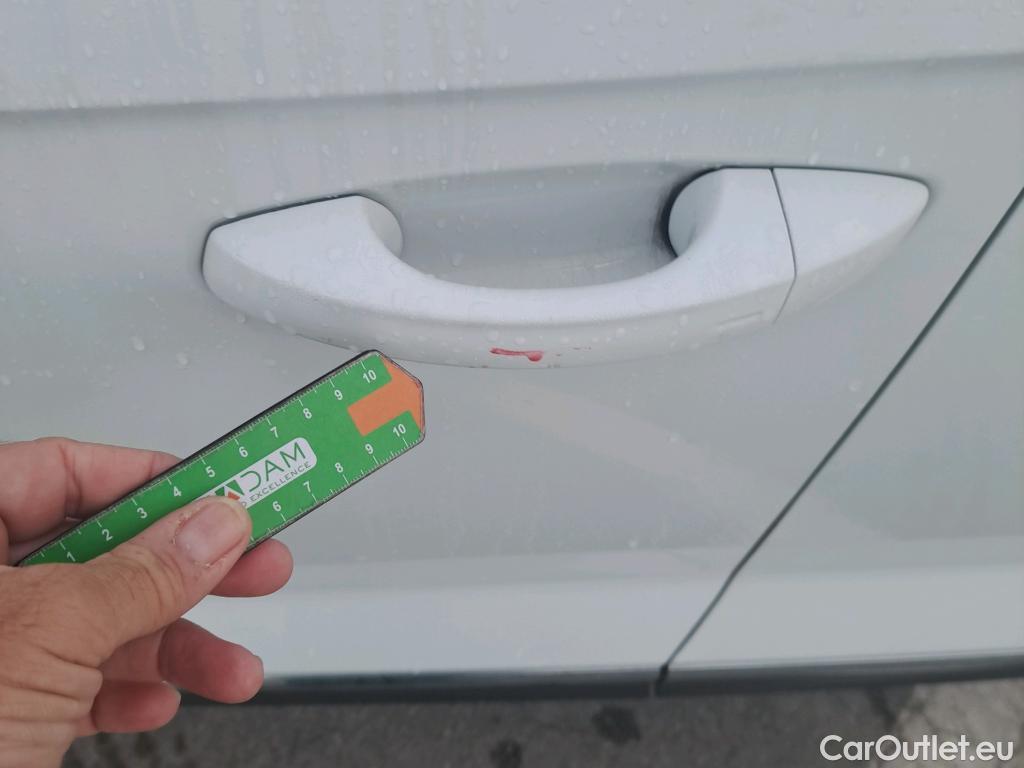  Volkswagen  T-ROC VOLKSWAGEN  / 2017 / 5P / todoterreno Sport 1.5 TSI 110kW (150CV) DSG #10