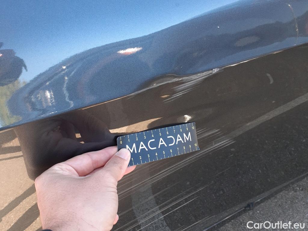  Bmw  Serie 1 BMW  / 2019 / 5P / berlina con portón 118i #4