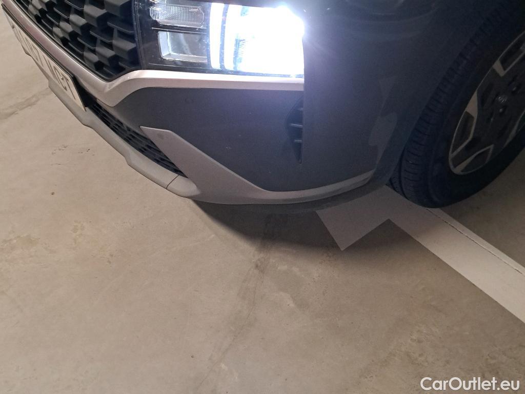  Hyundai  Santa Fe HYUNDAI  / 2021 / 5P / todoterreno 1.6 TGDi HEV Klass Auto 4x2  #15