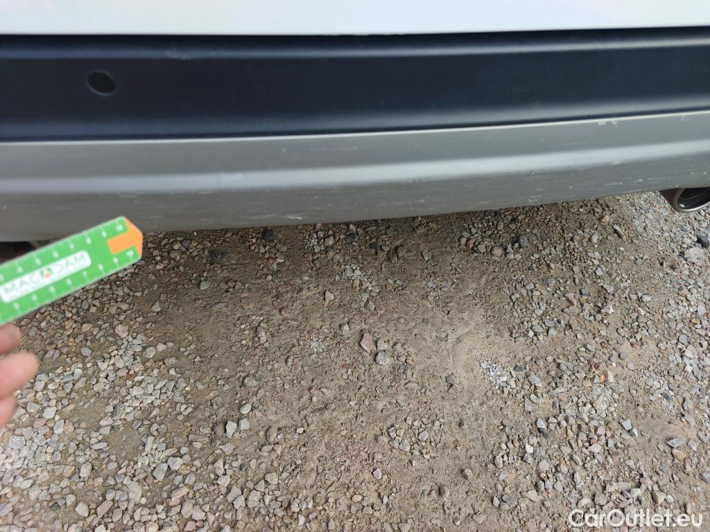  Ford  Kuga FORD  / 2016 / 5P / todoterreno 1.5 EcoBoost 88kW 4x2 Trend+ (CX) #9