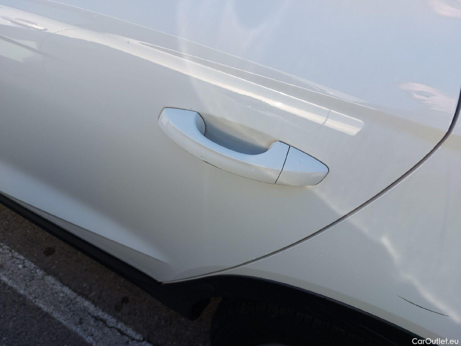  Seat  Arona SEAT  / 2017 / 5P / todoterreno 1.0 TSI 81kW (110CV) Style Plus (AC) #8