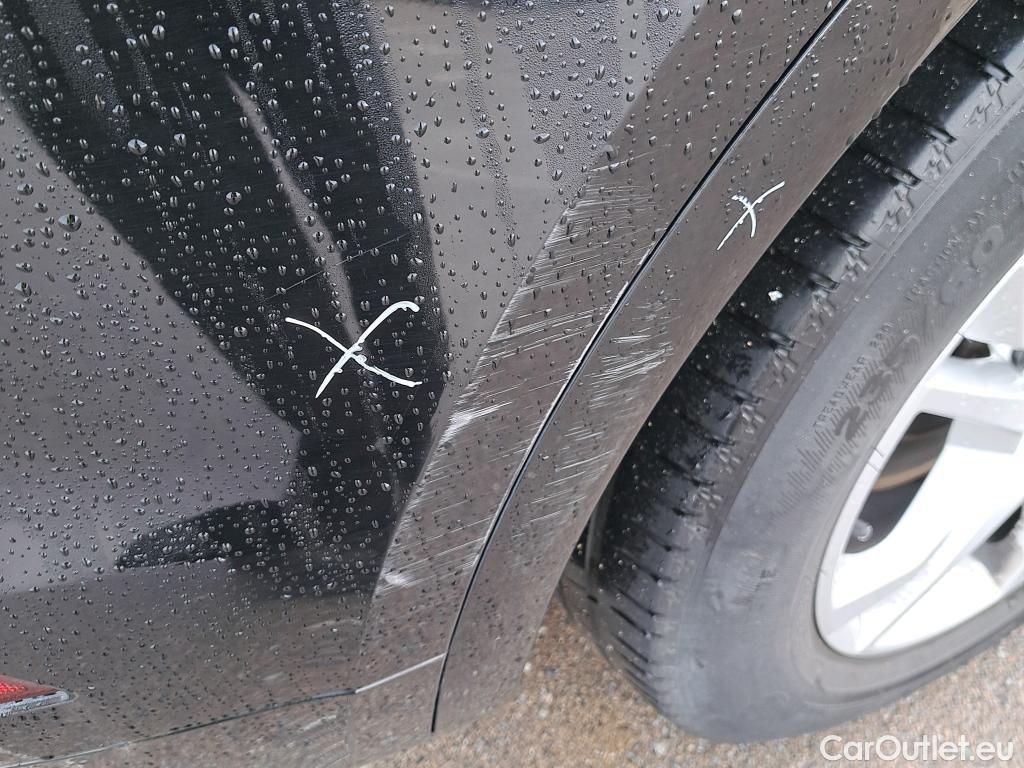  Audi  Q5 AUDI  / 2016 / 5P / todoterreno Design 35 TDI 120kW S tronic (AC) #8