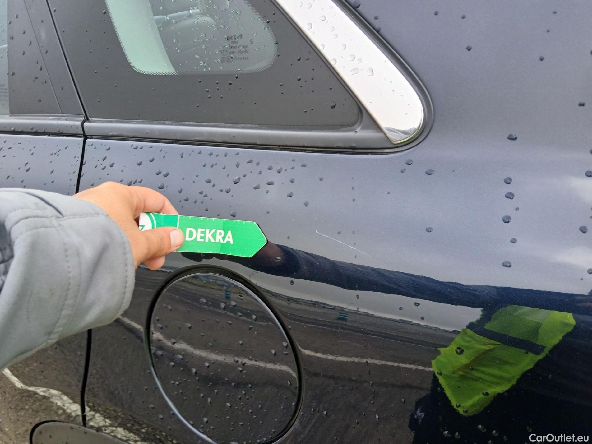  KIA  Niro KIA  1.6 GDi PHEV 104kW (141CV) Drive (AC) #21