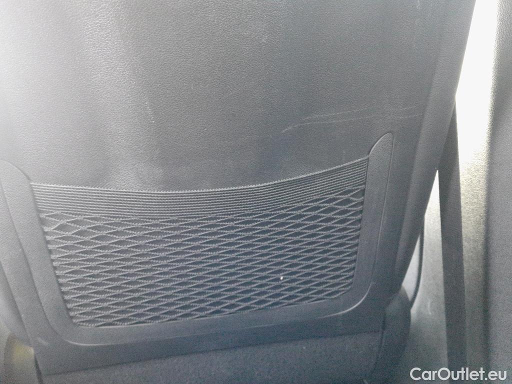  KIA  Niro KIA  / 2019 / 5P / crossover 1.6 GDi PHEV 104kW (141CV) Drive #9