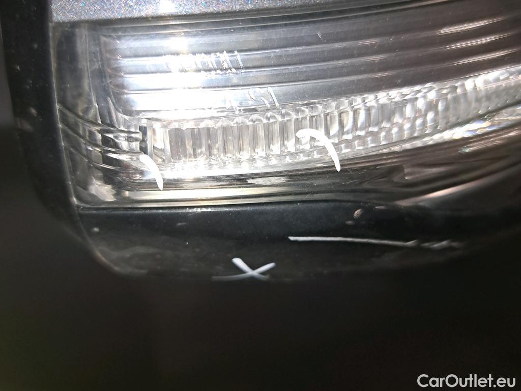  Hyundai  Santa Fe HYUNDAI  / 2021 / 5P / todoterreno 1.6 TGDi HEV Klass Auto 4x2  #28