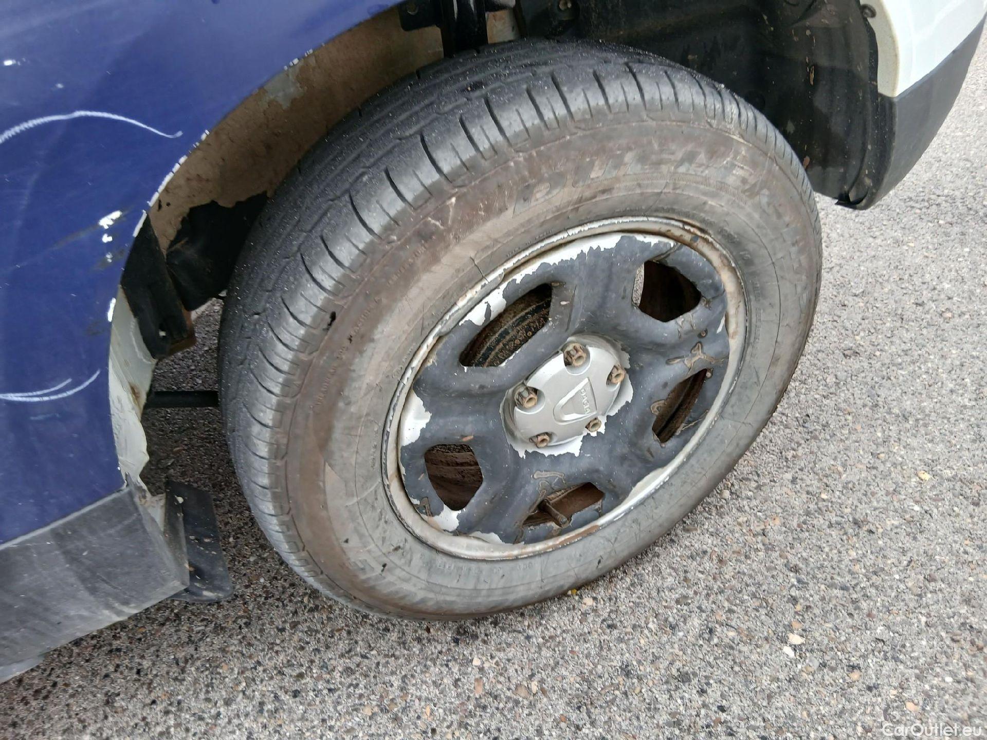  Dacia  Duster DACIA  / 2018 / 5P / todoterreno Essential Blue dCi 85kW (115CV) 4X4 #24