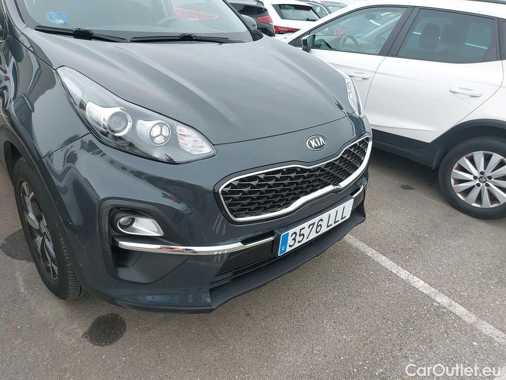  KIA  Sportage KIA  1.6MHEV Drive 100kW(136CV) 4x2(Crist Tintados)(CX) #18