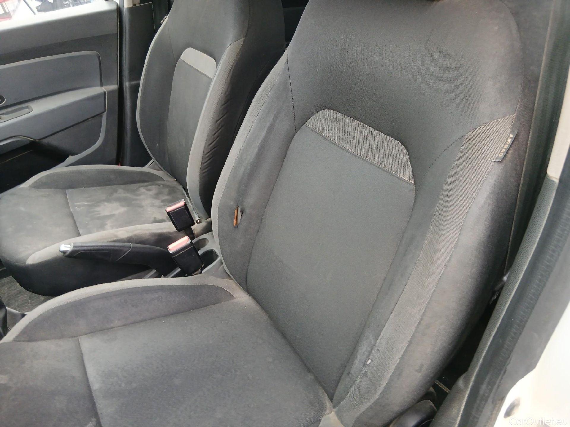  Dacia  Duster DACIA  / 2018 / 5P / todoterreno Essential Blue dCi 85kW (115CV) 4X4 #9