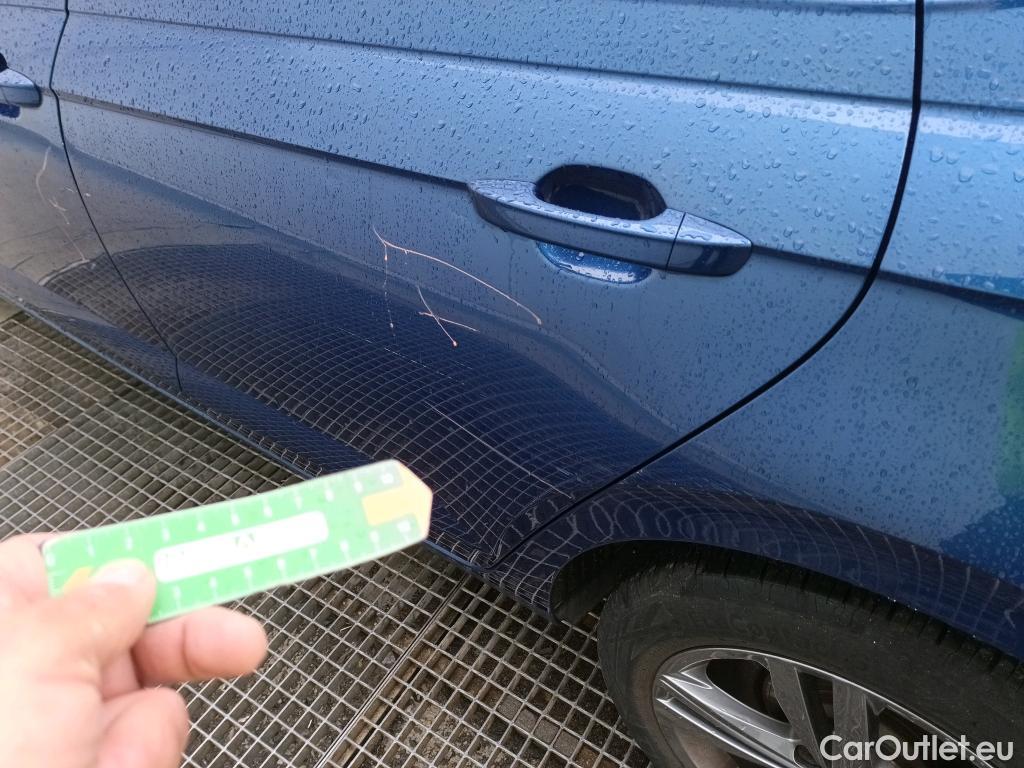  Volkswagen  Polo VOLKSWAGEN  / 2017 / 5P / berlina con portón United 1.0 TSI 81kW (110CV)(SP) #13