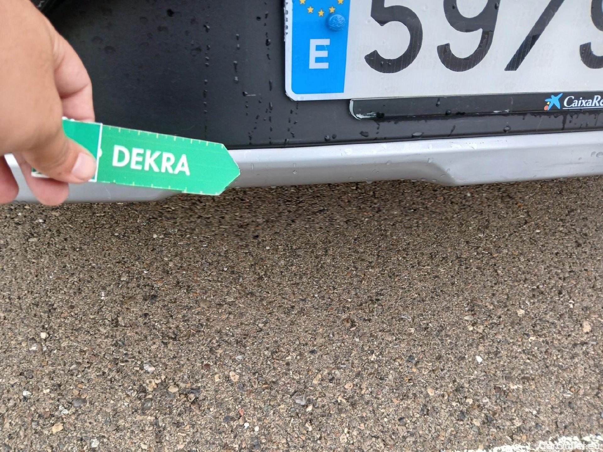  KIA  Niro KIA  1.6 GDi PHEV 104kW (141CV) Drive (AC) #24