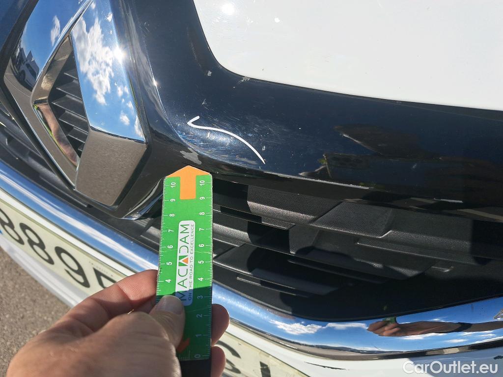  Renault  Captur RENAULT  / 2019 / 5P / todoterreno Intens TCe 90 (AC) #18