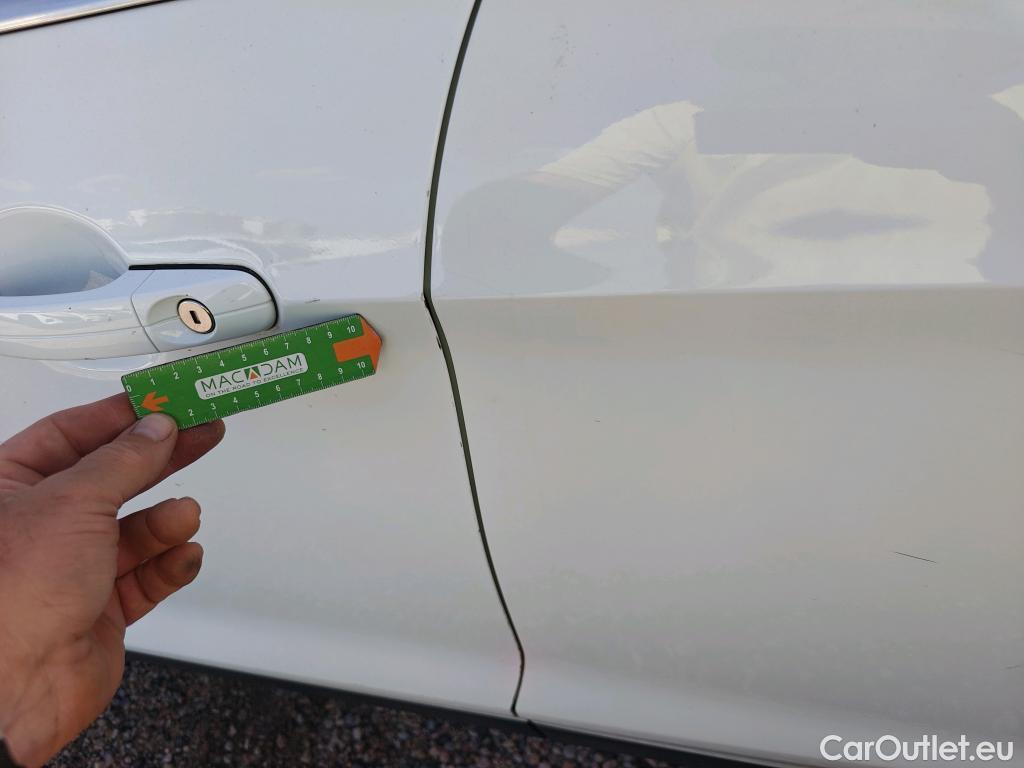  Ford  Kuga FORD  / 2016 / 5P / todoterreno 1.5 EcoBoost 88kW 4x2 Trend+ (CX) #15