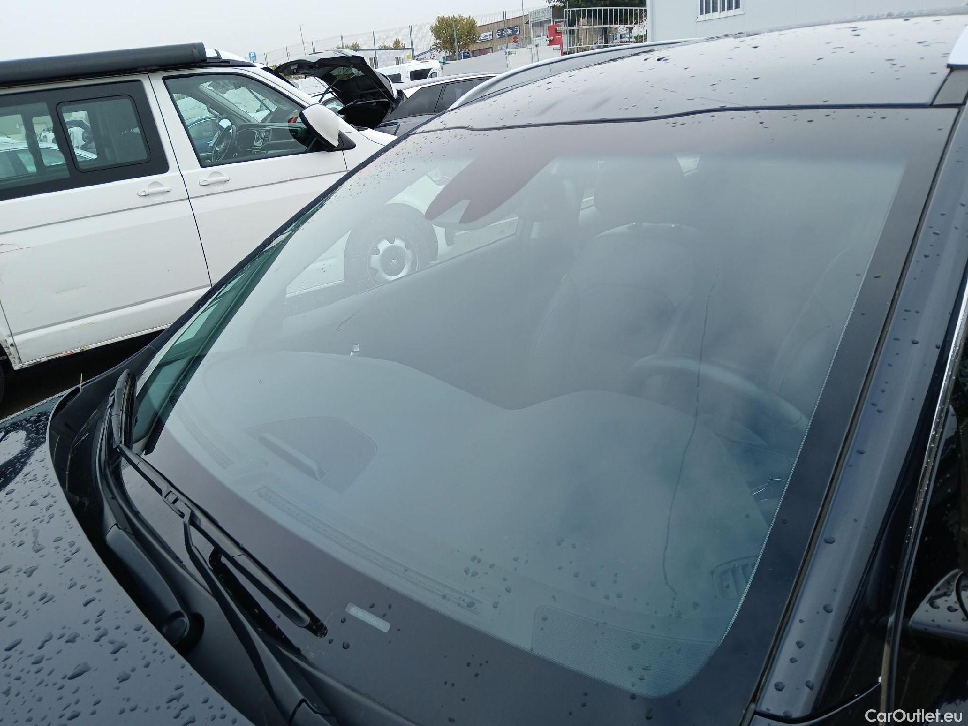  KIA  Niro KIA  1.6 GDi PHEV 104kW (141CV) Drive (AC) #9