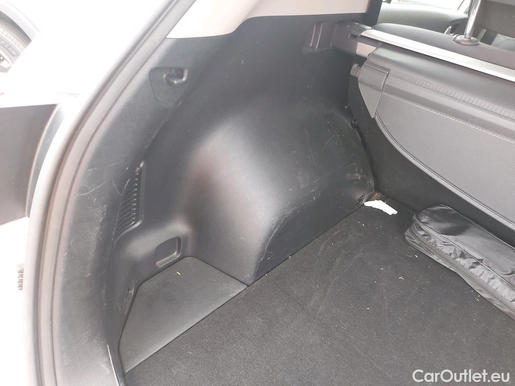  KIA  Sportage KIA  / 2018 / 5P / todoterreno 1.6 MHEV Business 100kW (136CV) 4x2 #29