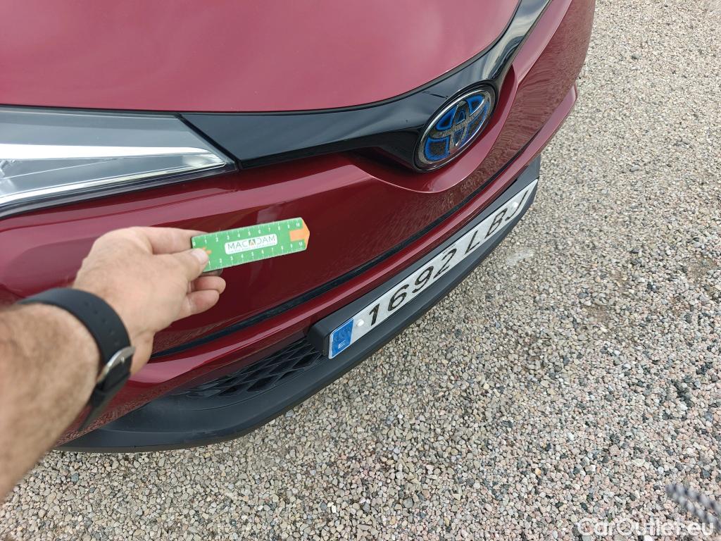  Toyota  C-HR TOYOTA  / 2016 / 5P / todoterreno 1.8 125H Advance #23