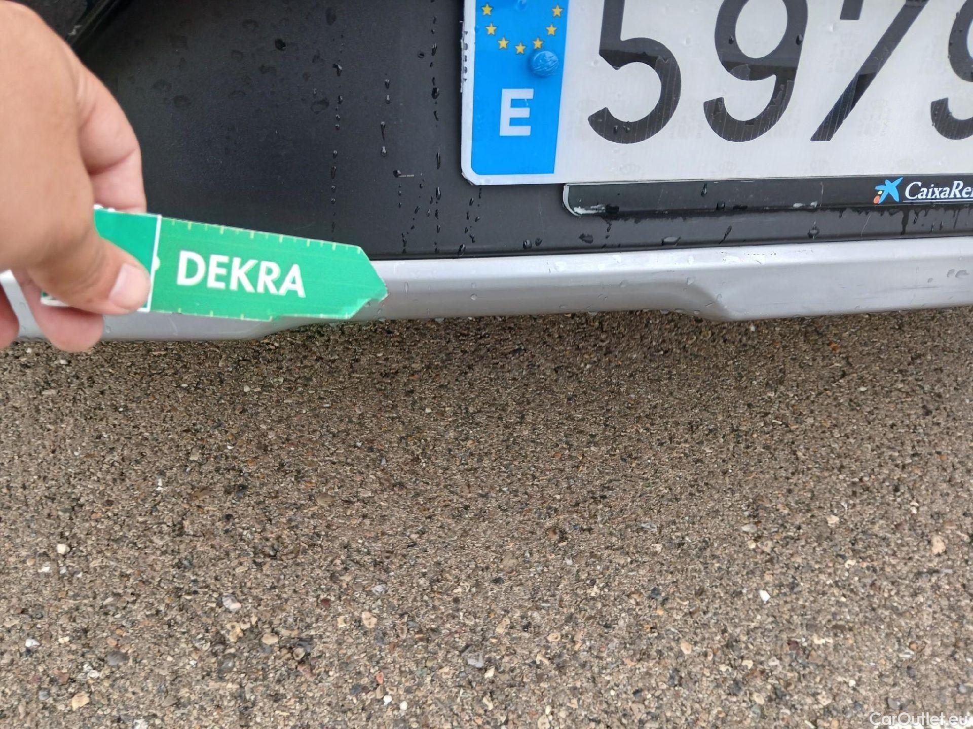  KIA  Niro KIA  1.6 GDi PHEV 104kW (141CV) Drive (AC) #25