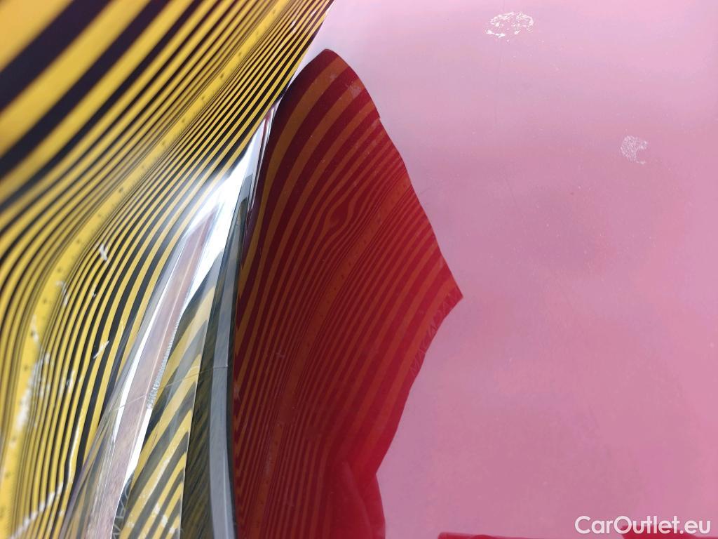  Toyota  C-HR TOYOTA  / 2016 / 5P / todoterreno 1.8 125H Advance #37