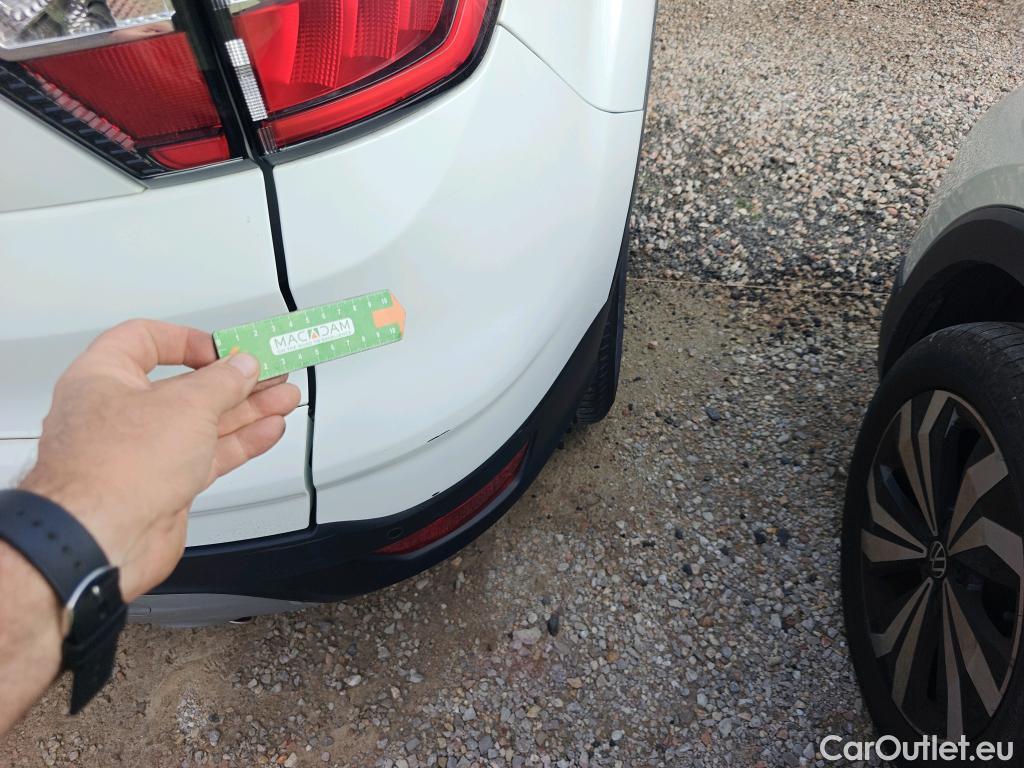  Ford  Kuga FORD  / 2016 / 5P / todoterreno 1.5 EcoBoost 88kW 4x2 Trend+ (CX) #32