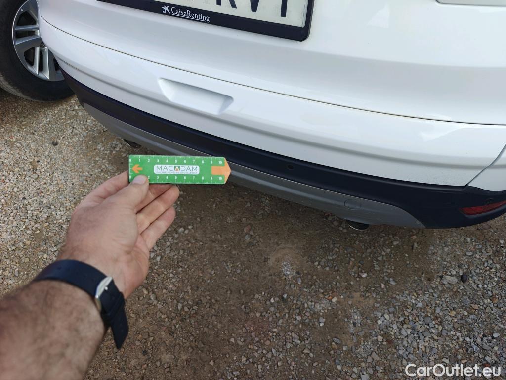  Ford  Kuga FORD  / 2016 / 5P / todoterreno 1.5 EcoBoost 88kW 4x2 Trend+ (CX) #30