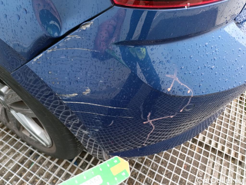  Volkswagen  Polo VOLKSWAGEN  / 2017 / 5P / berlina con portón United 1.0 TSI 81kW (110CV)(SP) #10