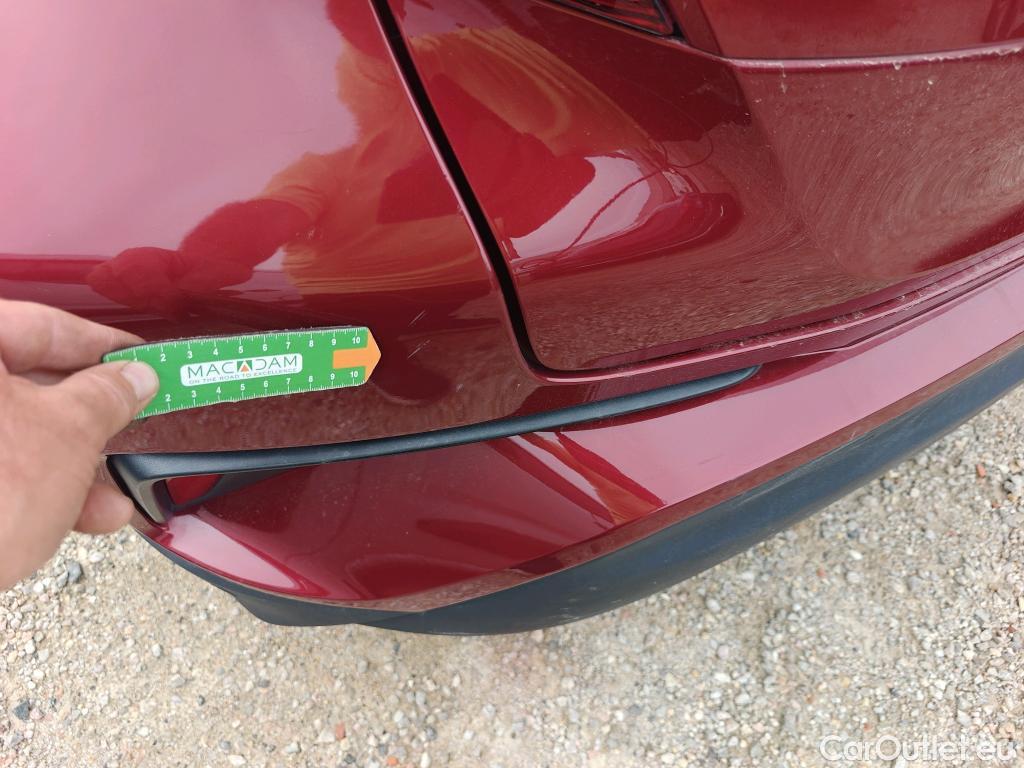  Toyota  C-HR TOYOTA  / 2016 / 5P / todoterreno 1.8 125H Advance #27