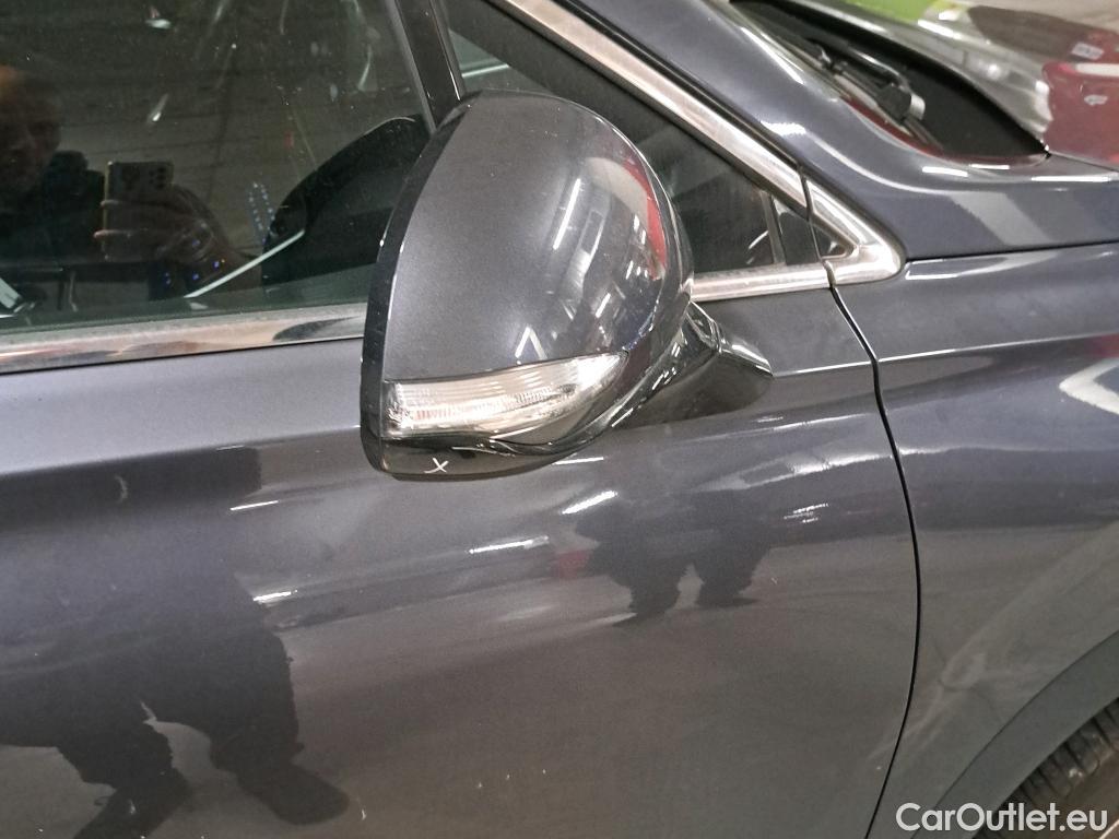  Hyundai  Santa Fe HYUNDAI  / 2021 / 5P / todoterreno 1.6 TGDi HEV Klass Auto 4x2  #27