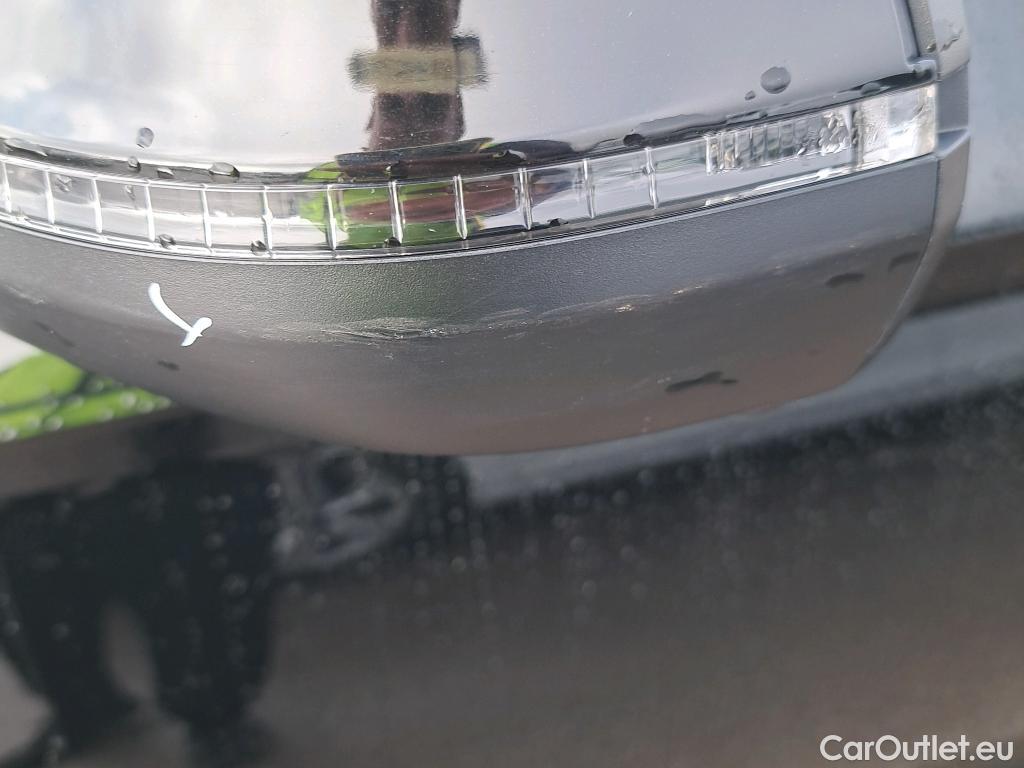  Audi  Q5 AUDI  / 2016 / 5P / todoterreno Design 35 TDI 120kW S tronic (AC) #10