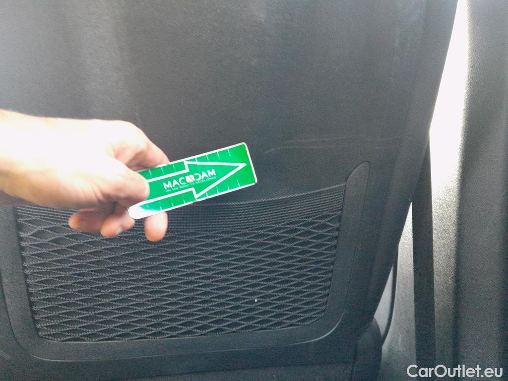  KIA  Niro KIA  / 2019 / 5P / crossover 1.6 GDi PHEV 104kW (141CV) Drive #10