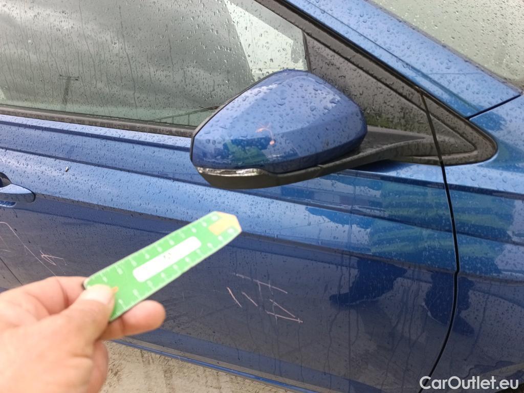  Volkswagen  Polo VOLKSWAGEN  / 2017 / 5P / berlina con portón United 1.0 TSI 81kW (110CV)(SP) #23