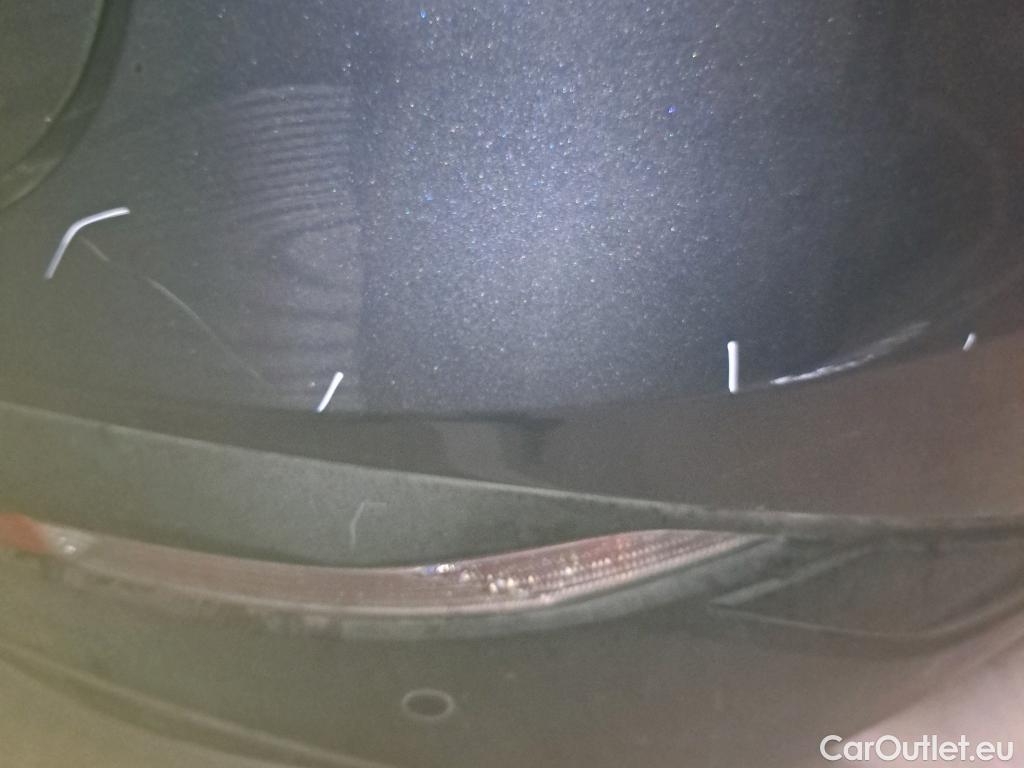  Hyundai  Santa Fe HYUNDAI  / 2021 / 5P / todoterreno 1.6 TGDi HEV Klass Auto 4x2  #10