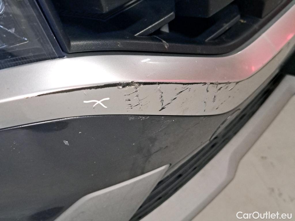  Hyundai  Santa Fe HYUNDAI  / 2021 / 5P / todoterreno 1.6 TGDi HEV Klass Auto 4x2  #12