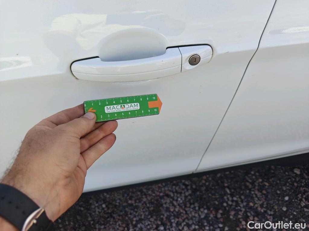  Ford  Kuga FORD  / 2016 / 5P / todoterreno 1.5 EcoBoost 88kW 4x2 Trend+ (CX) #36