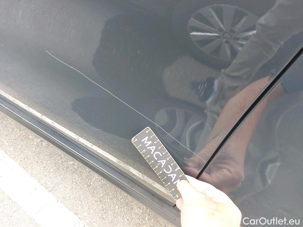  KIA  Sportage KIA  1.6MHEV Drive 100kW(136CV) 4x2(Crist Tintados)(CX) #8