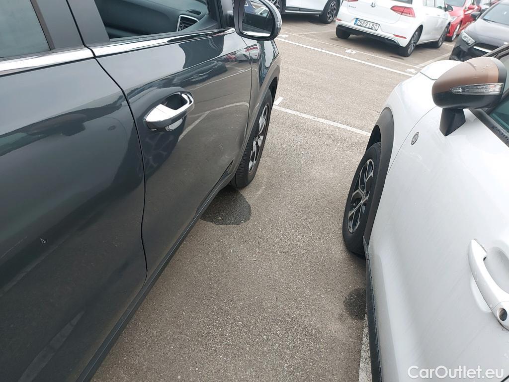  KIA  Sportage KIA  1.6MHEV Drive 100kW(136CV) 4x2(Crist Tintados)(CX) #9