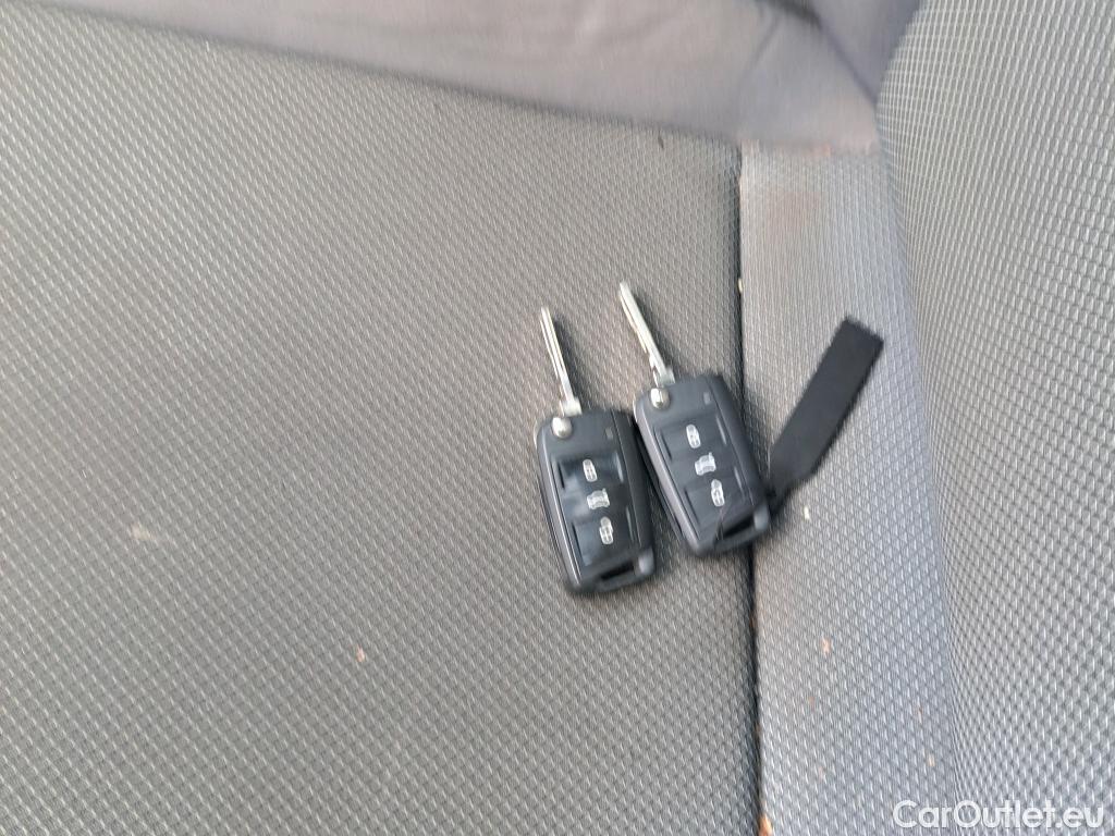  Seat  Arona SEAT  / 2017 / 5P / todoterreno 1.0 TSI 70kW (95CV) Style Edition Eco (CX) #26