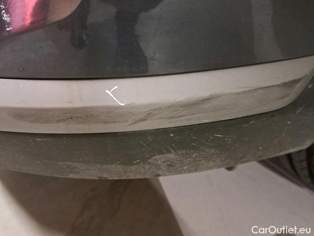  Hyundai  Santa Fe HYUNDAI  / 2021 / 5P / todoterreno 1.6 TGDi HEV Klass Auto 4x2  #16