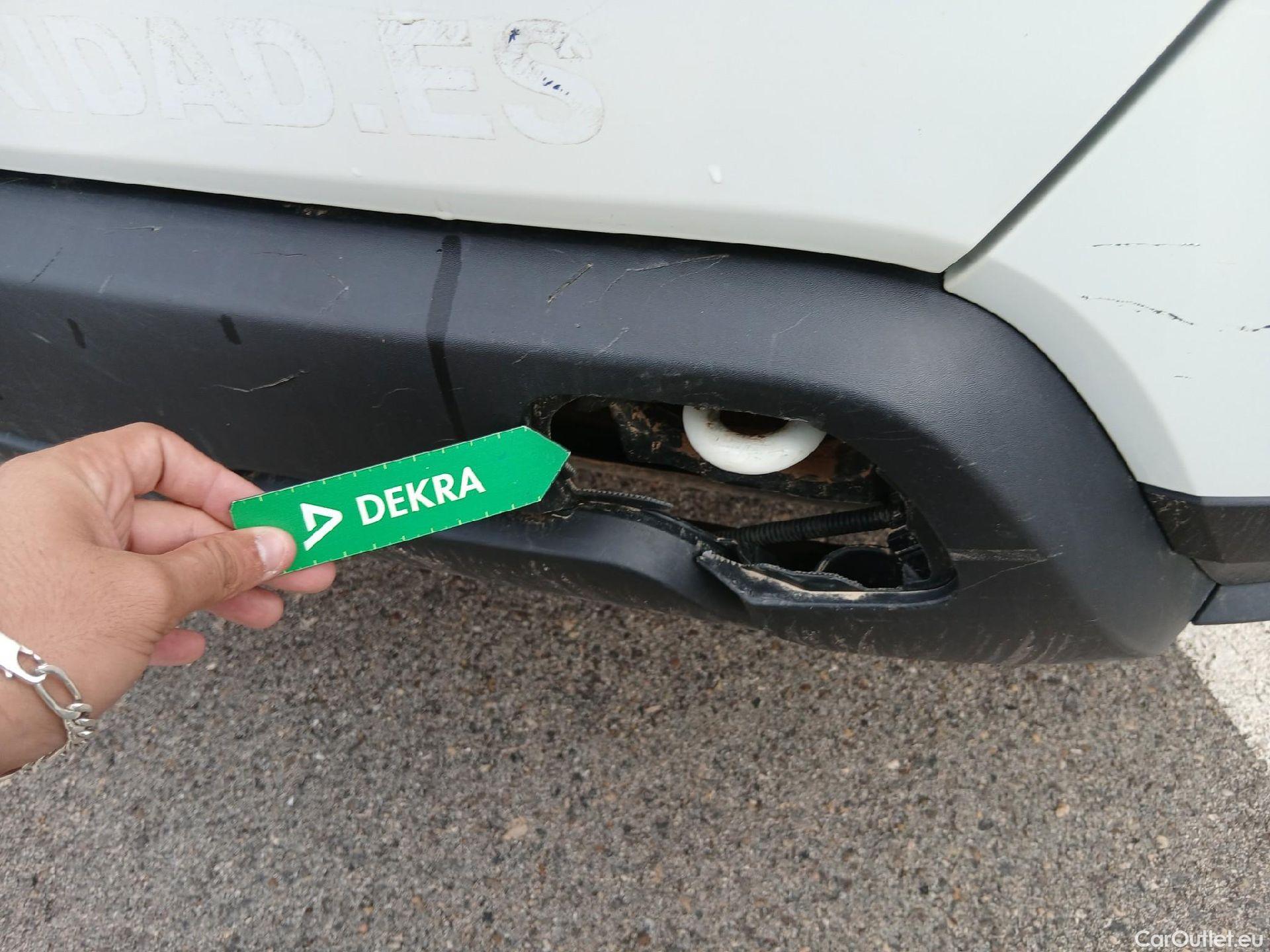  Dacia  Duster DACIA  / 2018 / 5P / todoterreno Essential Blue dCi 85kW (115CV) 4X4 #50