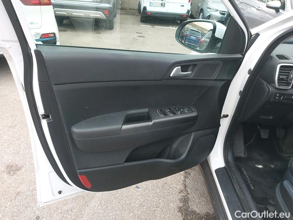  KIA  Sportage KIA  / 2018 / 5P / todoterreno 1.6 MHEV Business 100kW (136CV) 4x2 #27
