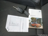  Volkswagen  Polo VOLKSWAGEN  / 2017 / 5P / berlina con portón United 1.0 TSI 81kW (110CV)(SP) #9