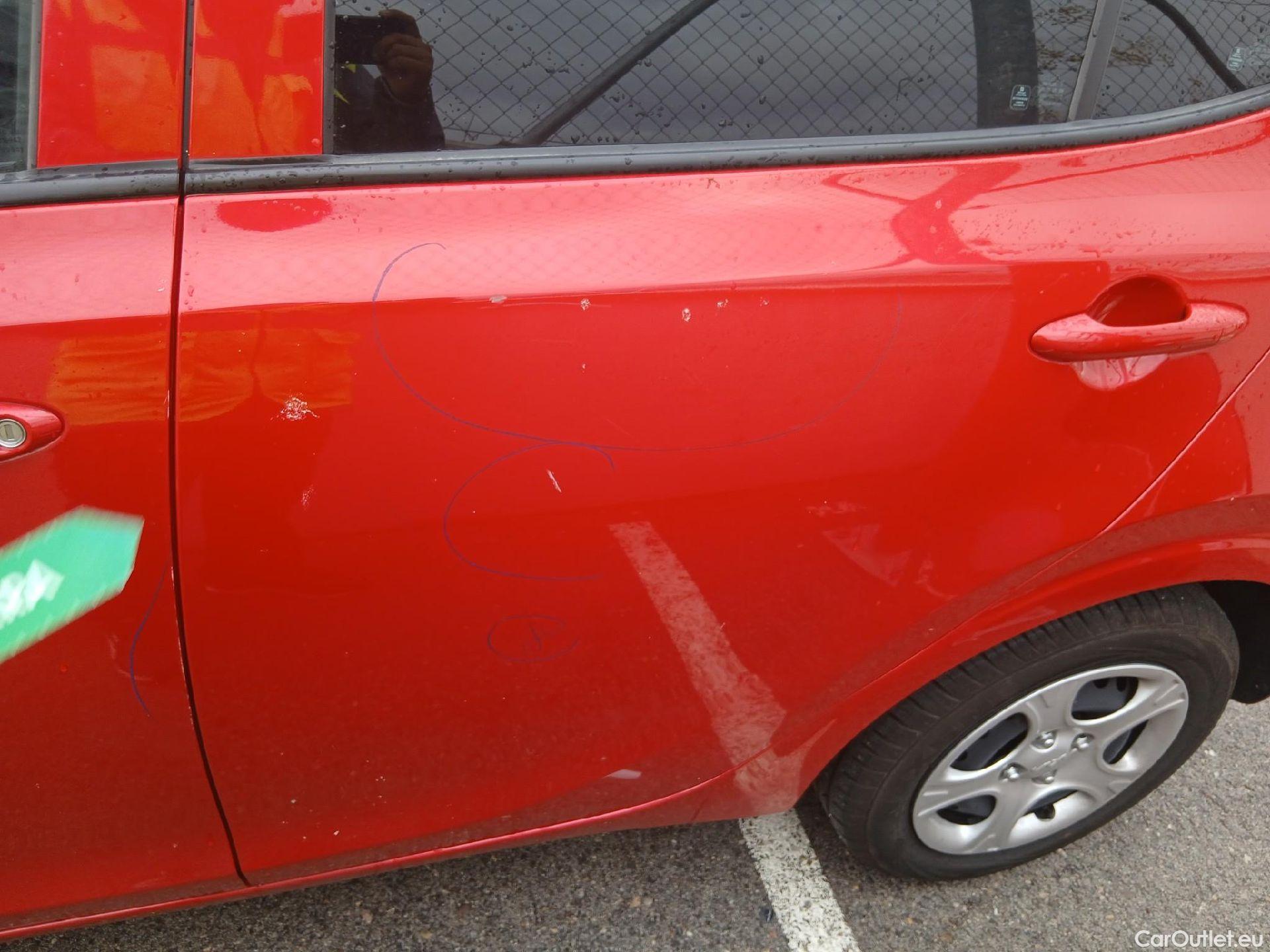  KIA  Picanto KIA  / 2024 / 5P / berlina con portón 1.0 DPi 46kW (63CV) Concept #18